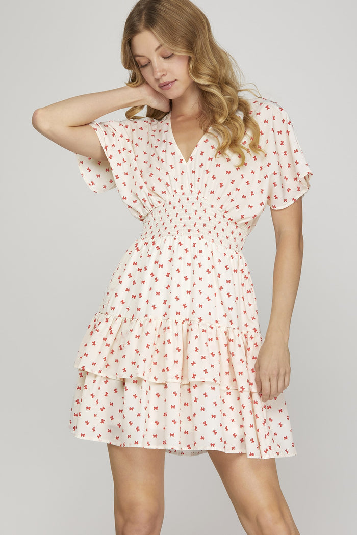 JUNIORS SHORT SLEEVE V-NECK DRESS