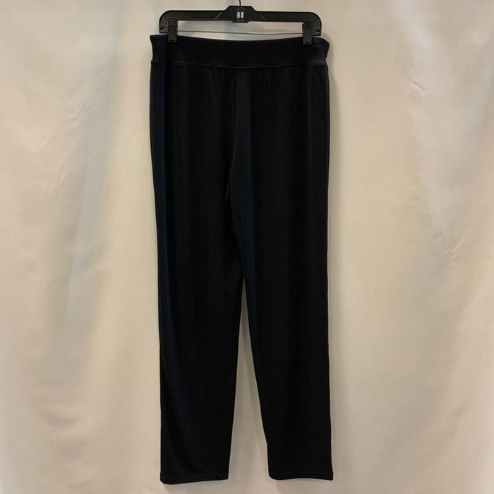 Pants: Modern Essentials