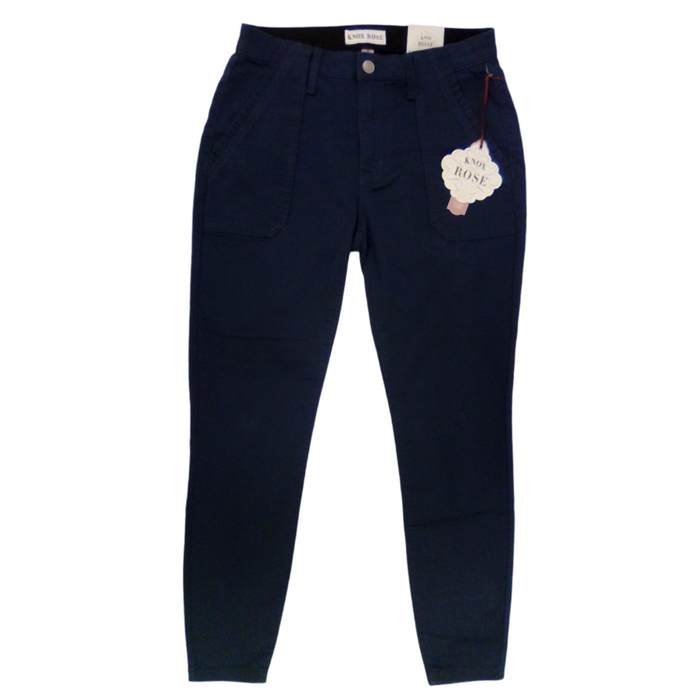 Pants:Blue Capris