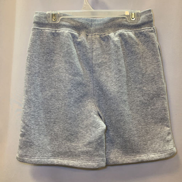 Shorts: Elastic Waist & Pockets