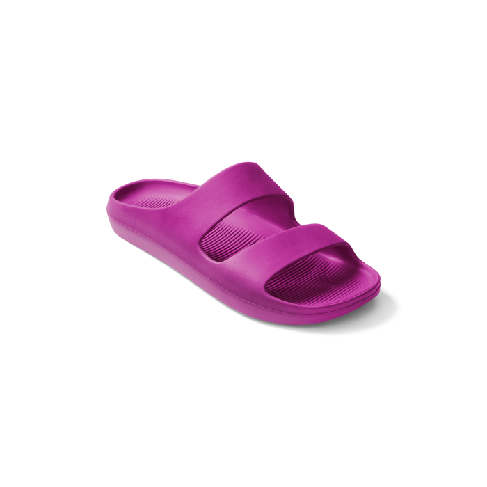 vivid magenta / 5