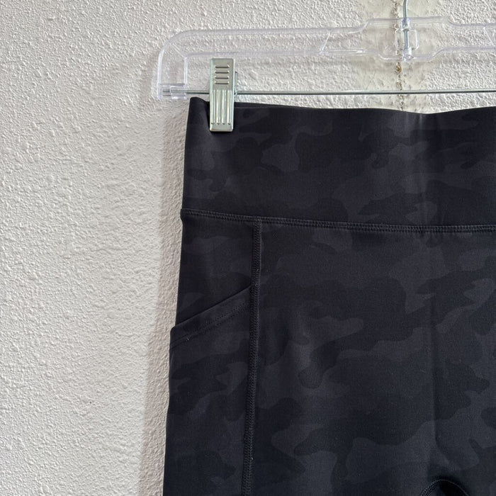 camo