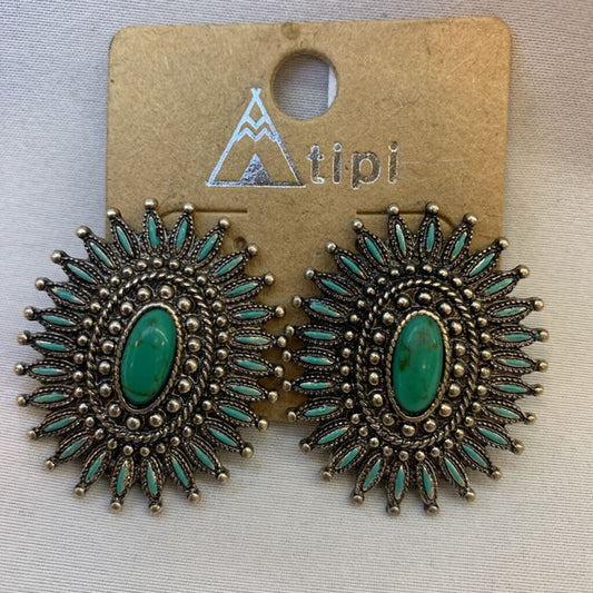 Jewelry: Western Concho Stud Earrings