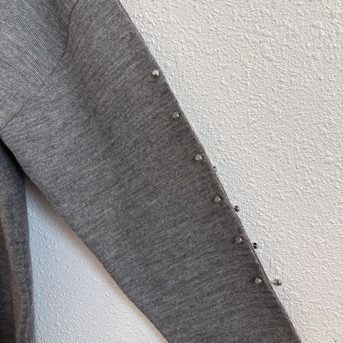 Metal Accents on Sleeve