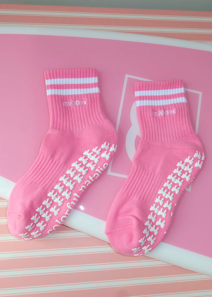 New York White Stripe Grip Socks
