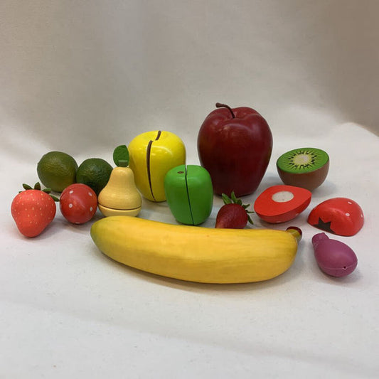 Play Kitchen: Fruits