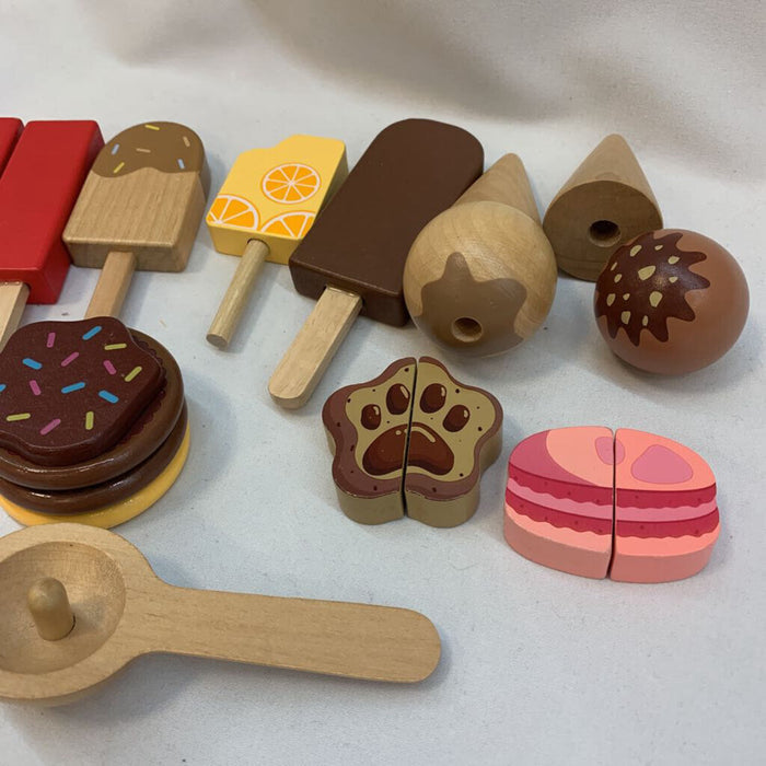 Play Kitchen: Popsicles & Ice Cream
