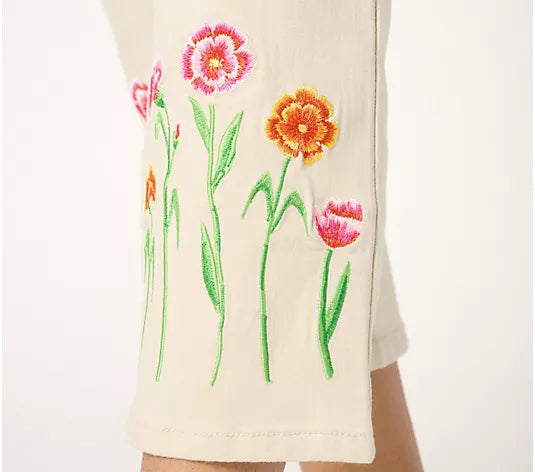 Regular TripleLuxe Twill Floral Crop Pants