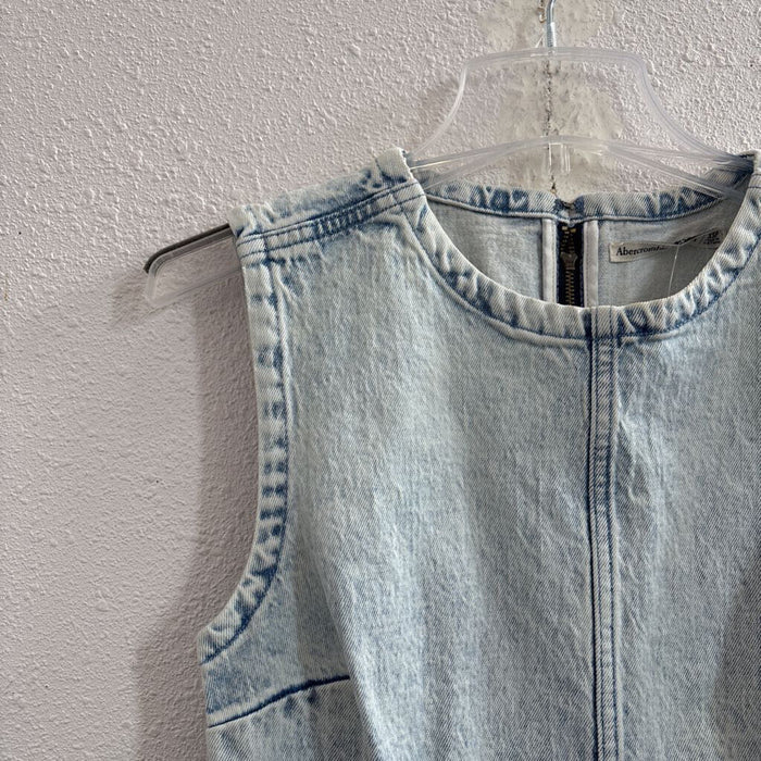 sleeveless