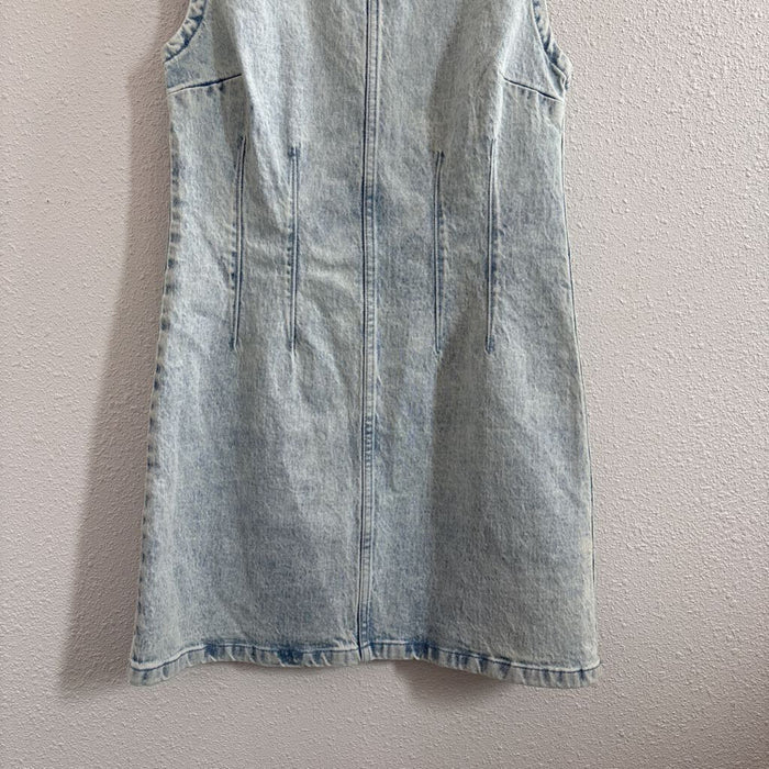 sleeveless