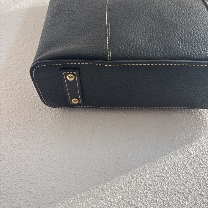 Tote NWT