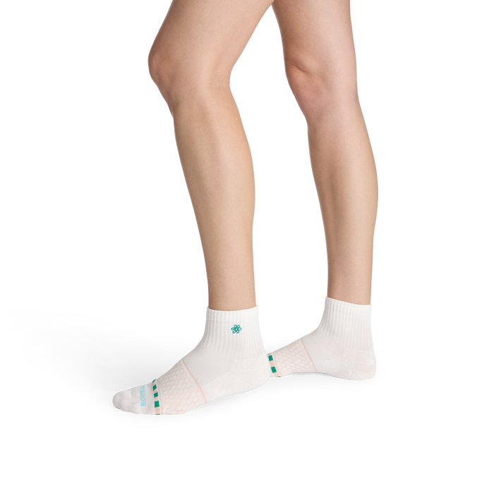 Women's Beach Day Embroidered Quarter Sock 8-Pack