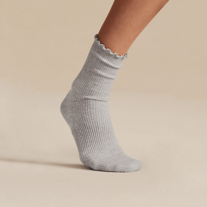 Women's Ruffle Rib Half Calf Socks